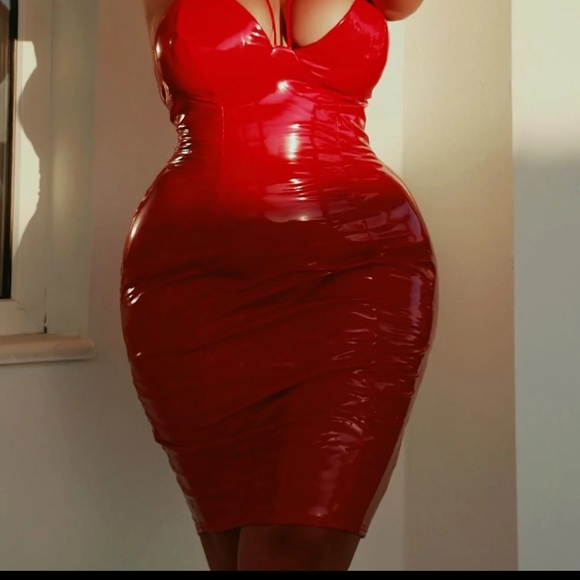 Red Midi Dress - Picture 7 of 8